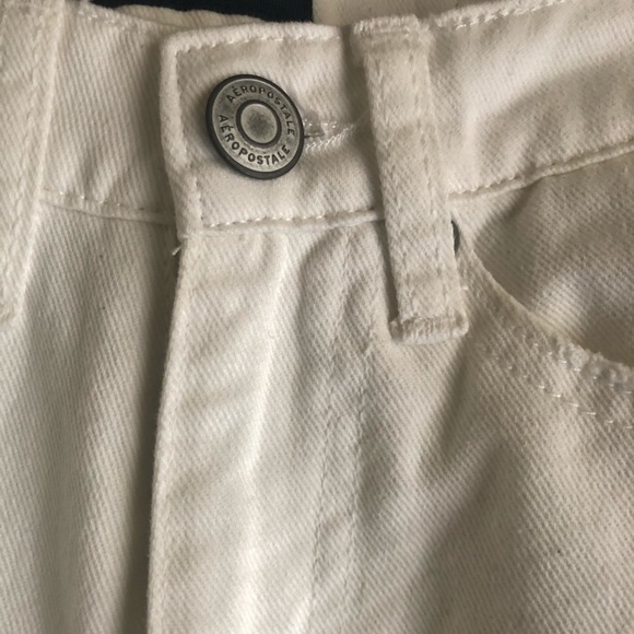 Aeropostale Boyfriend White 5 Pocket Jeans - Picture 9 of 13